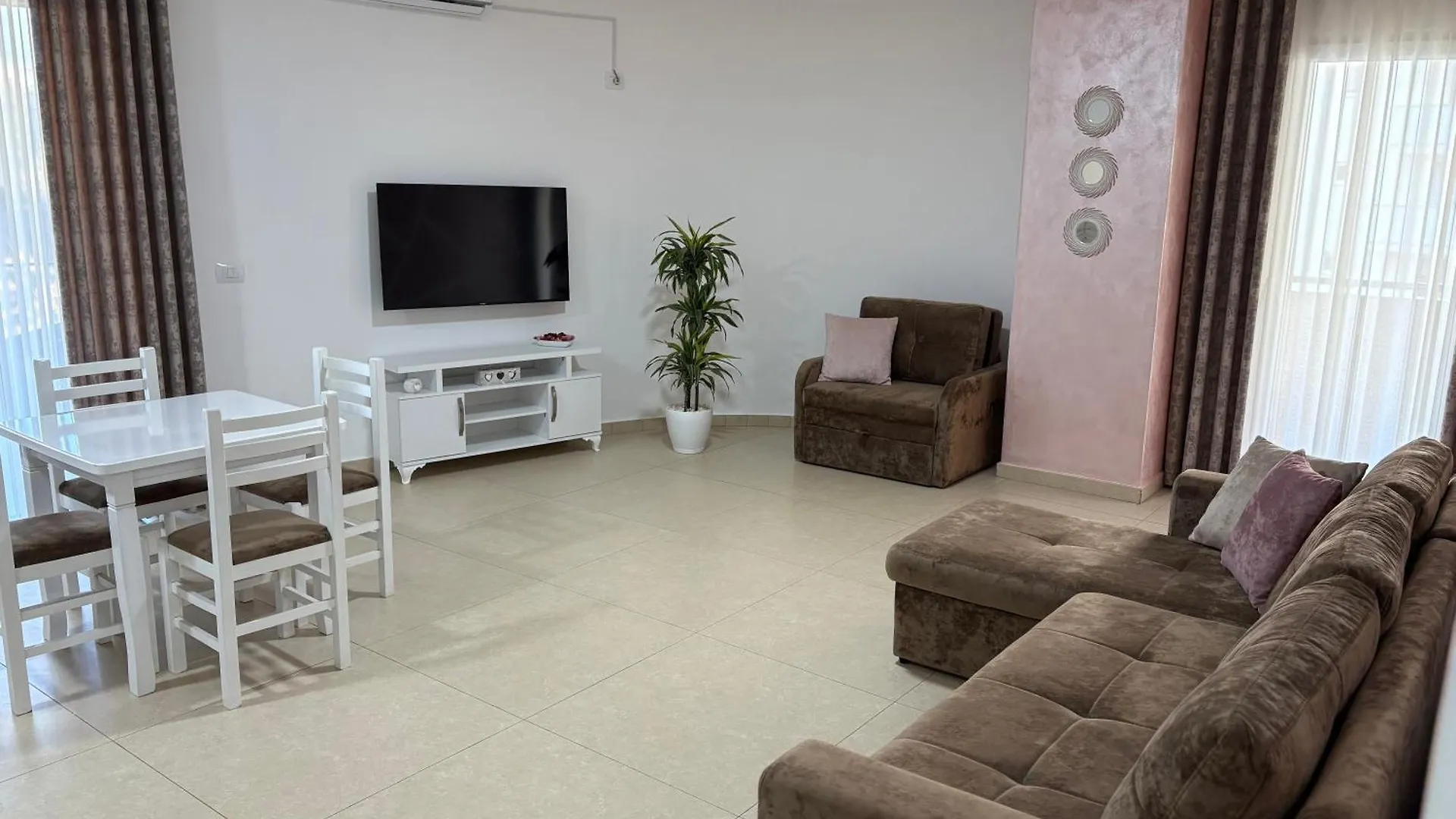 Megan Residence - Floor 3 Shengjin Aparthotel