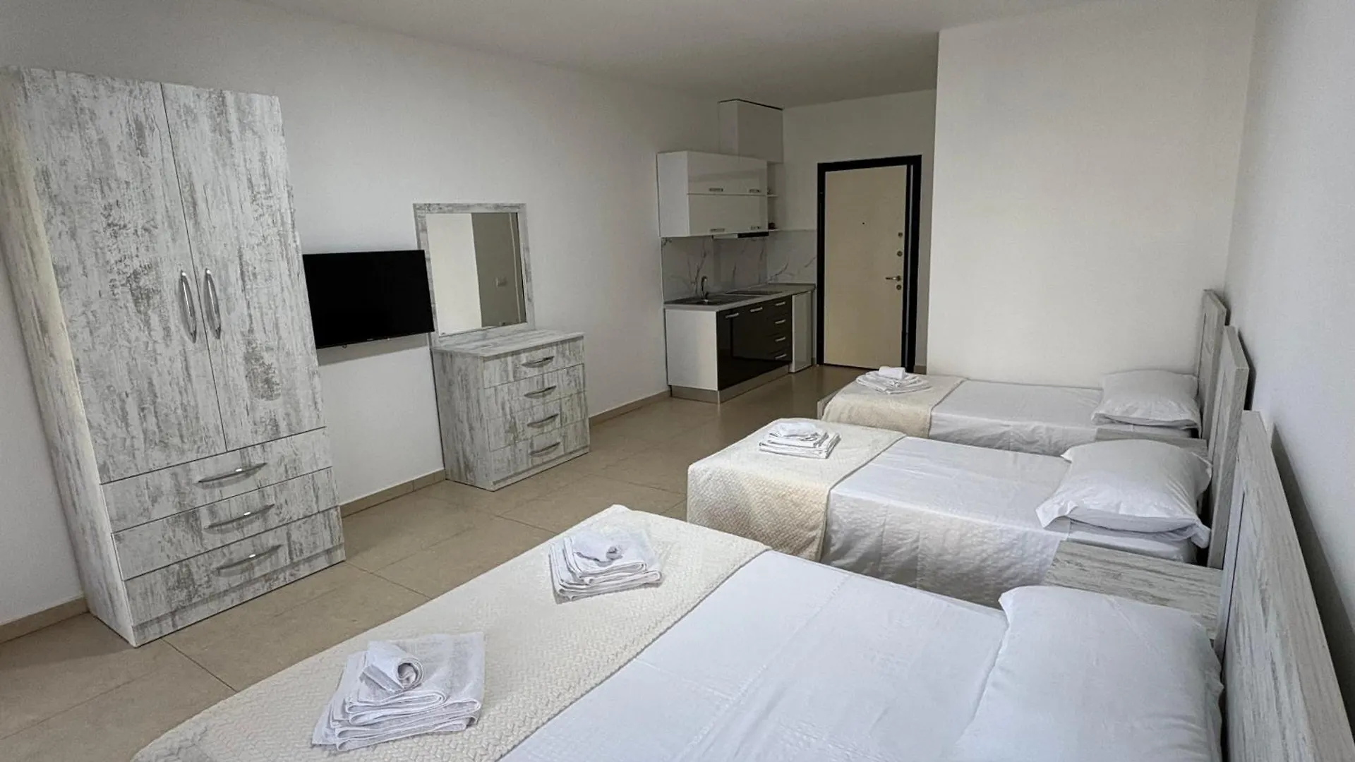 Megan Residence - Floor 3 Shëngjin 0*,  Albanien