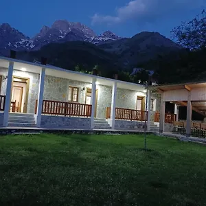 Holiday home Buni Shqipes, Theth